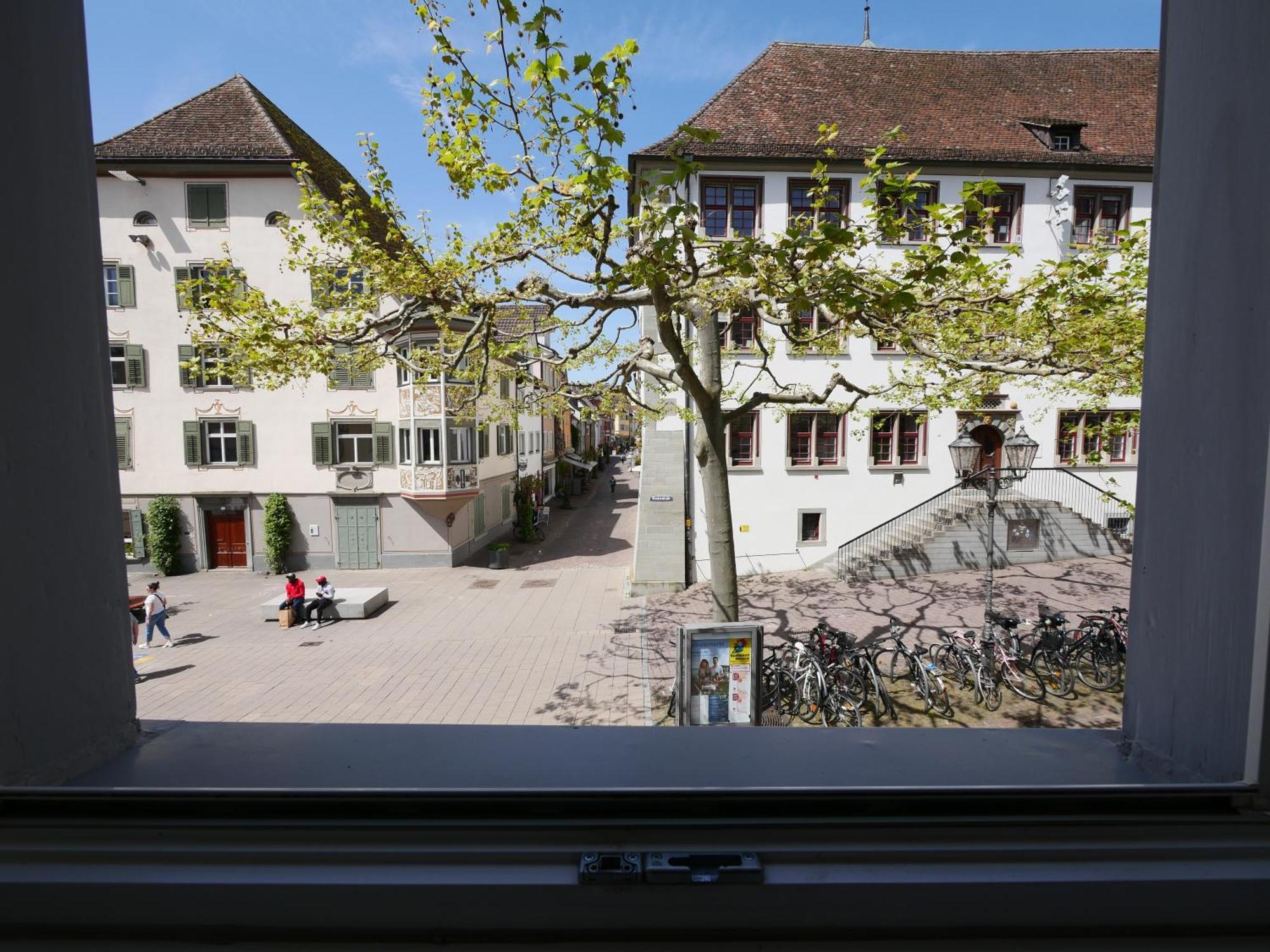 Ferienwohnung Seeromantik In 2 Minuten Am See Radolfzell am Bodensee Exterior photo